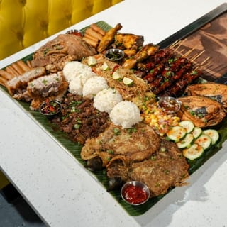 Barkada Platter (8-10people)