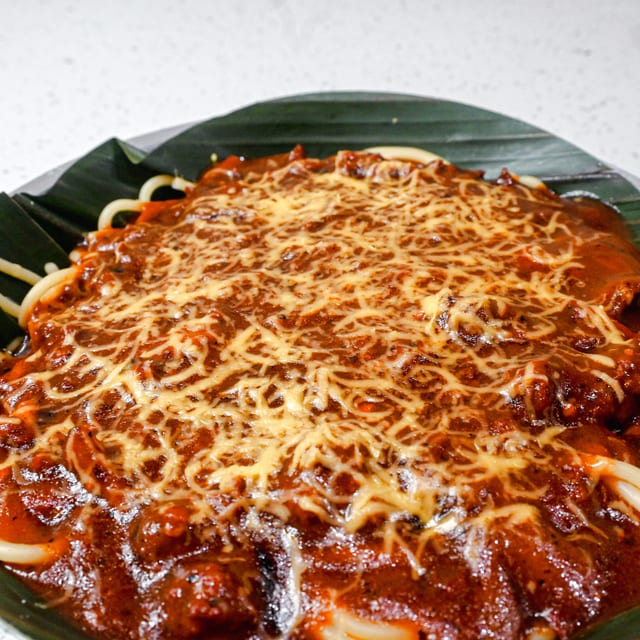 Spaghetti (Filipino style).
